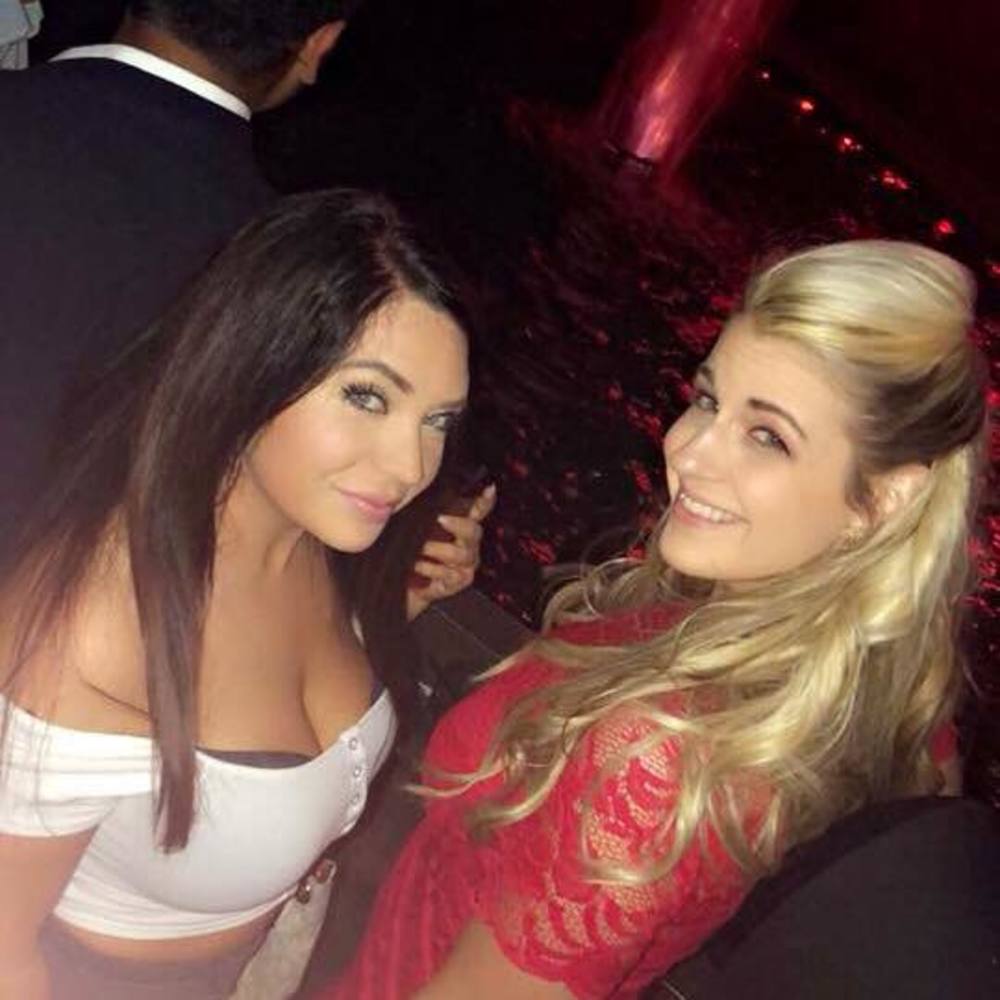 Meet your Posher, Danielle